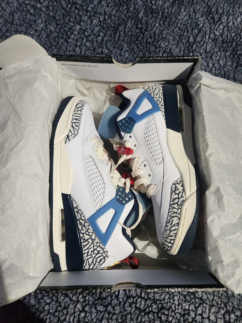 Jordan Spizike's low
